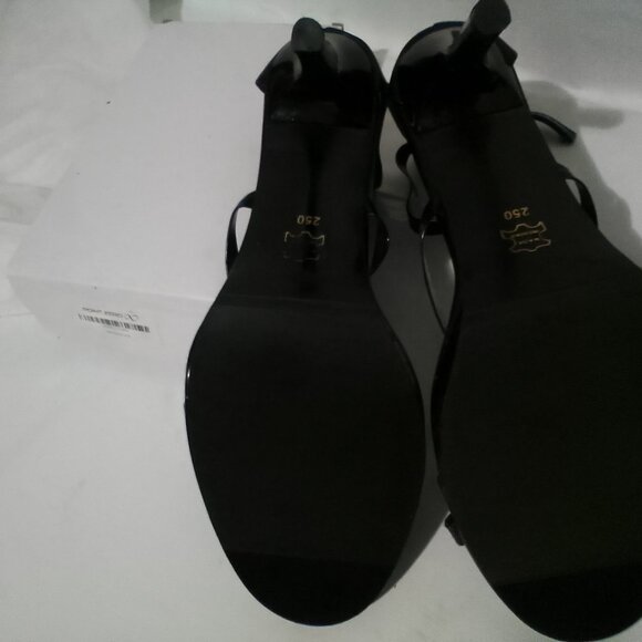 New condition - Picture 2 of 2